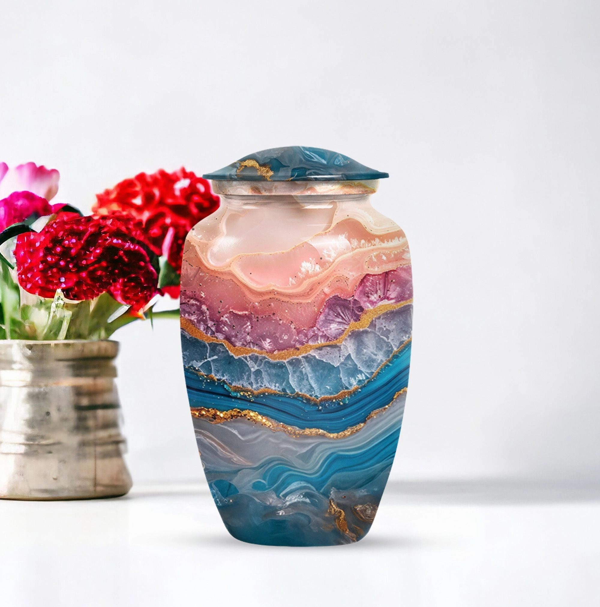Abstract Urn: A Distinctive Cremation Tribute for Men