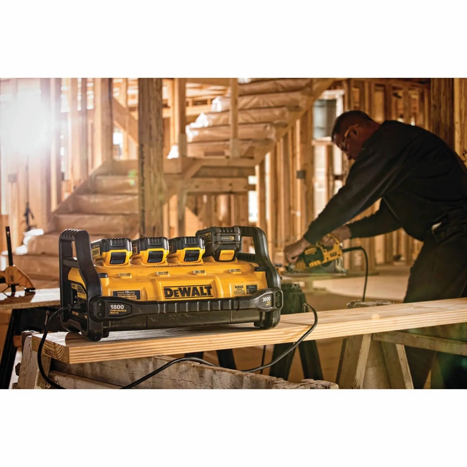 DEWALT DCB1800B-Flexvolt Power Station, Portable, Tool Only