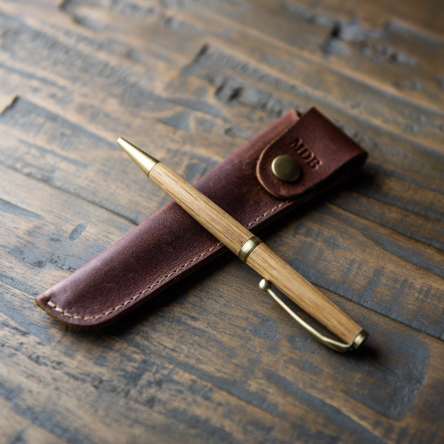 Hand-Turned Tennessee Whiskey Barrel Wood Comfort Style Pen   Pen Sleeve