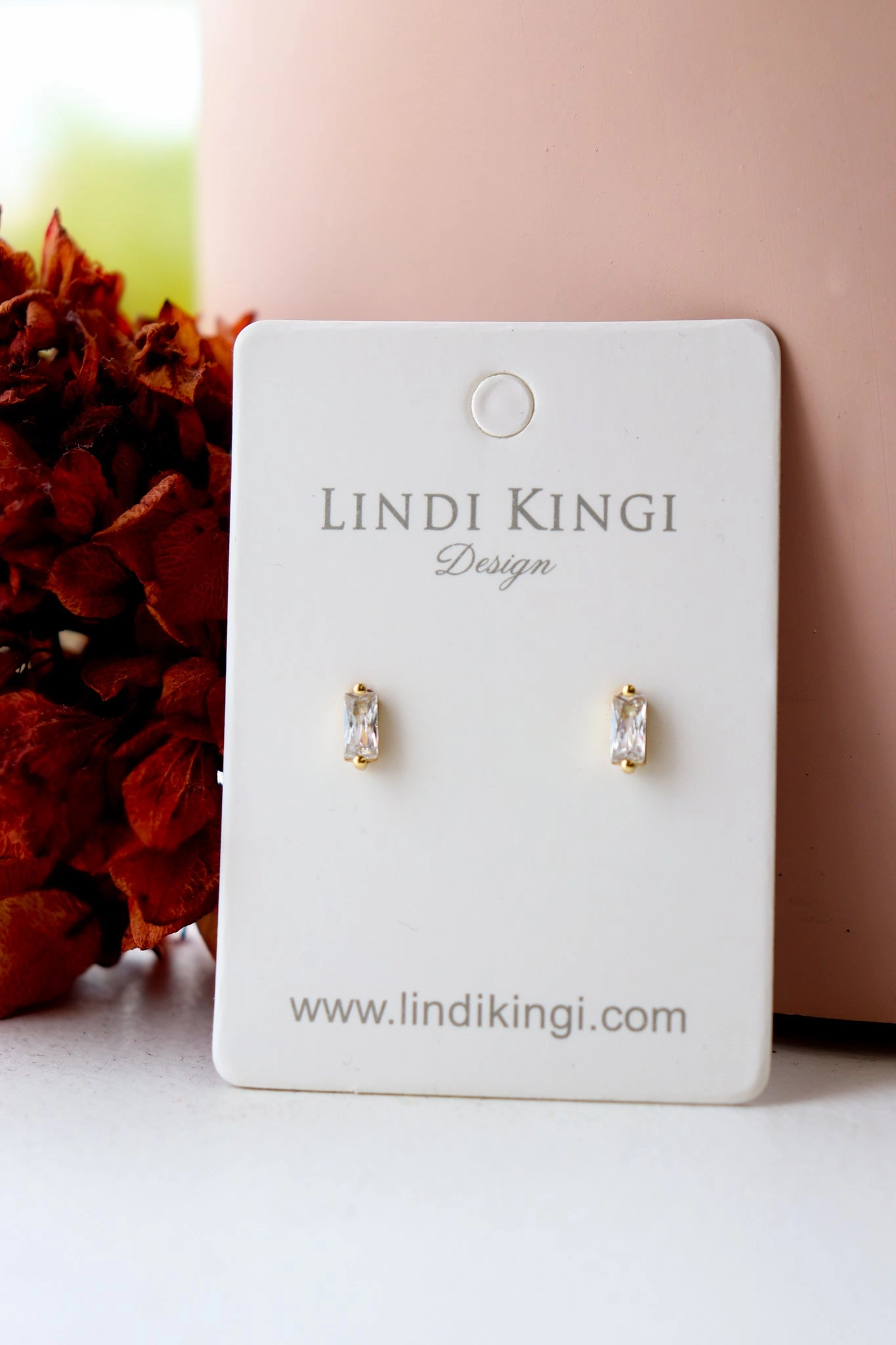 Lindi Kingi Baguette Studs White Zirconia Gold